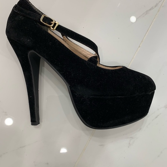 Black suede platform heels - Picture 4 of 5